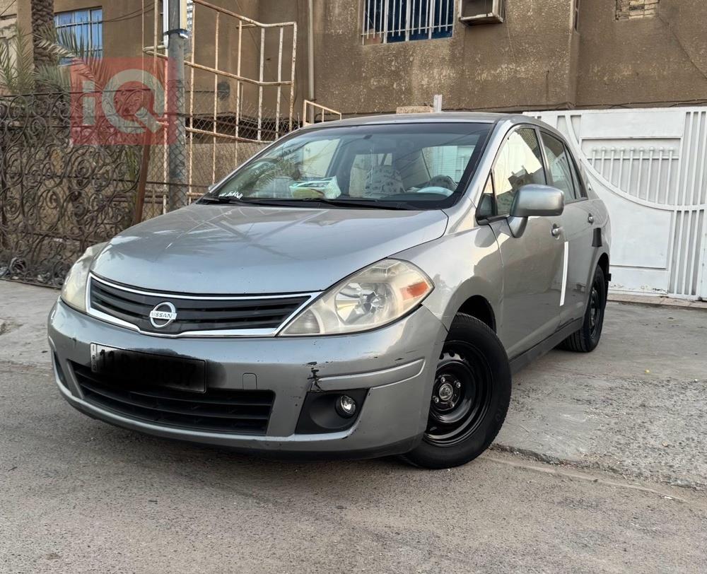 نیسان ڤێرسا